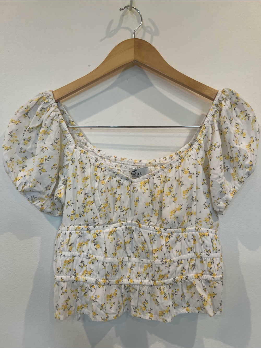 Hollister White Floral Puff-Sleeve Square Neck Blouse